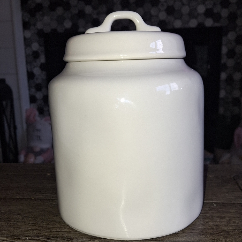 🐶 Rae Dunn LIVE, LOVE, BARK Ceramic Canister - Picture 3 of 4